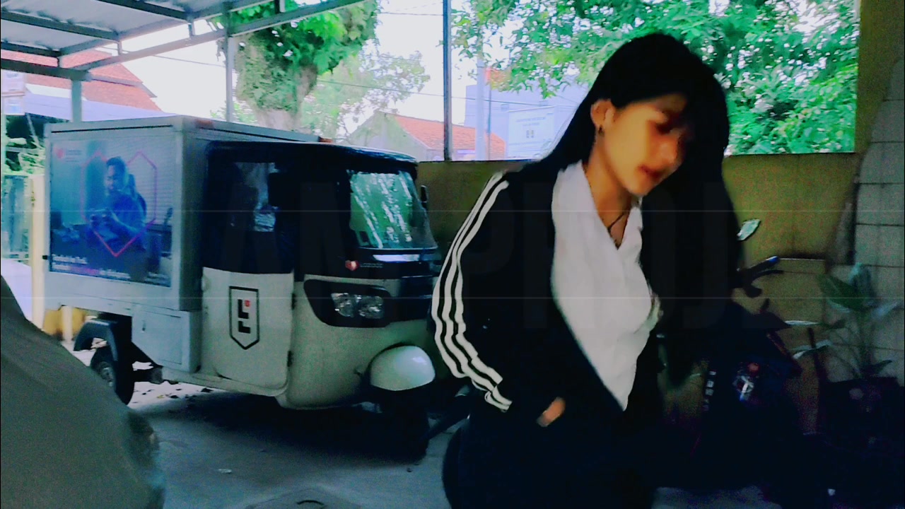 10075 02.jpg