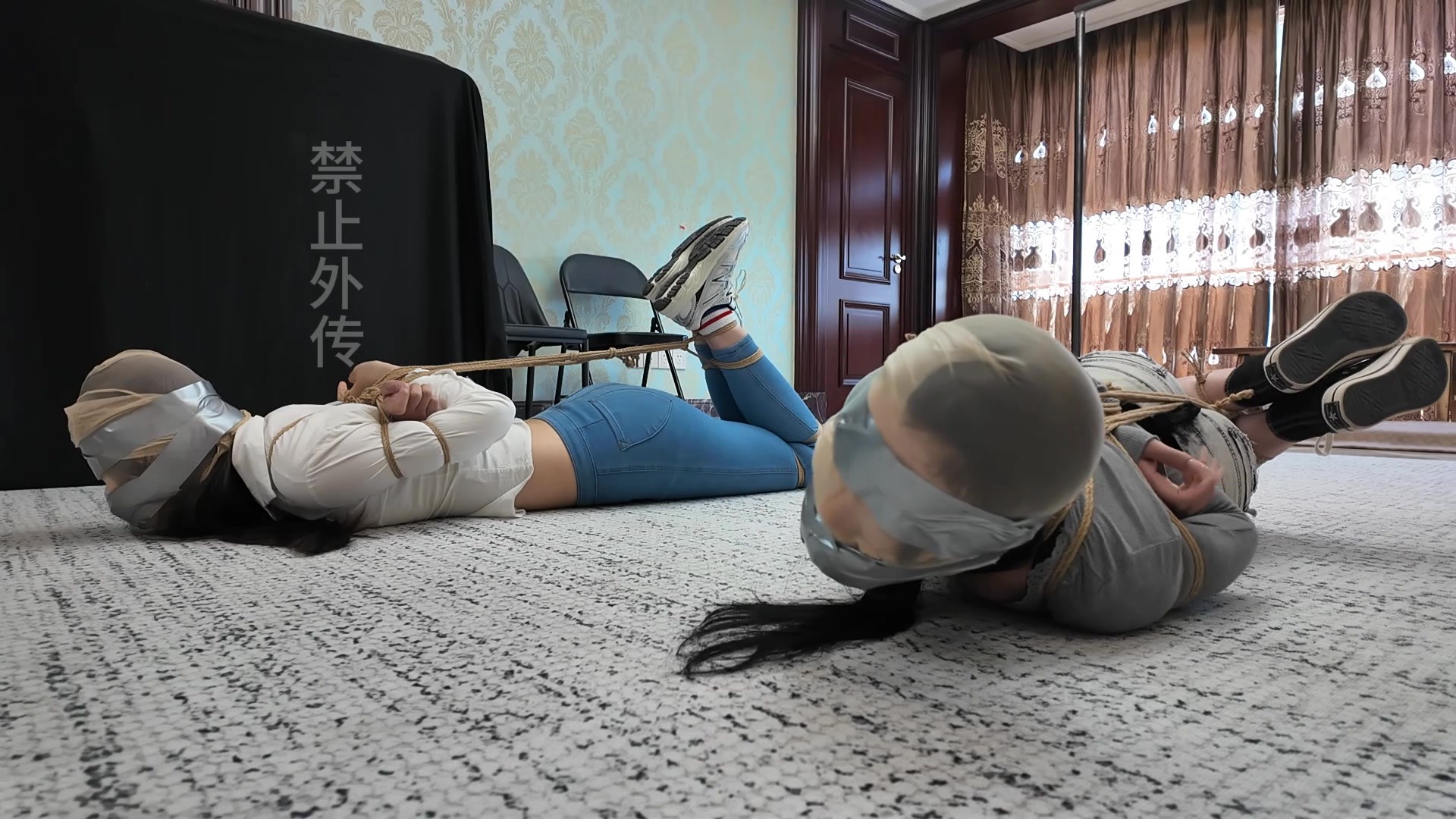 39994----.0005.jpg