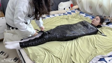 【梦川】检察官雯雯与线人接头遭遇暗算，惨遭黑色胶带木乃伊全包