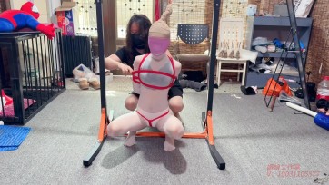 【媚娘工作室】母狗的脚尖训练与G潮