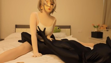 【黎梦LEEDM】【kigurumi娃娃の舞者】kigurumi、zentai、全包丝袜、迷晕