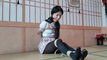 【一绳所爱】舞蹈生柔柔《直臂海老缚和日式极限驷马放置》